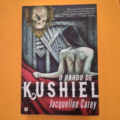 O Dardo de Kushiel, Jacqueline Carey