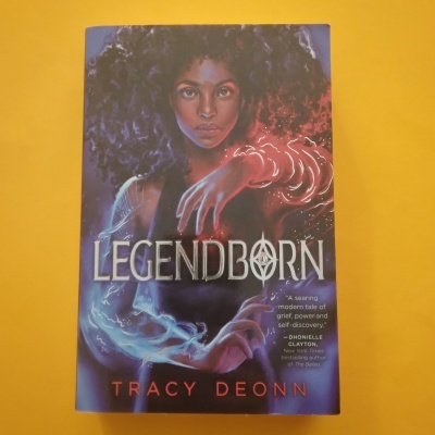 Legend born, Tracy Deonn