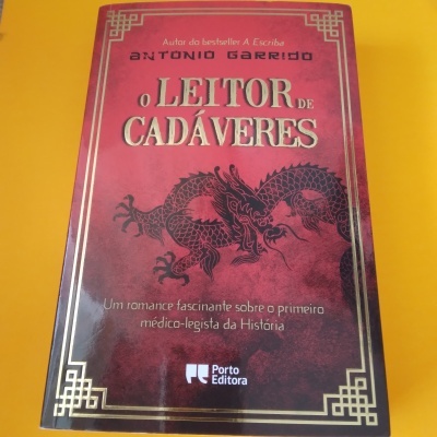 O Leitor de Cadáveres, António Garrido