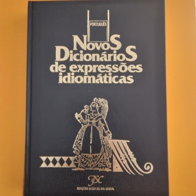 Novos Dicionários de Expressões Idiomáticas, António Nogueira Santos
