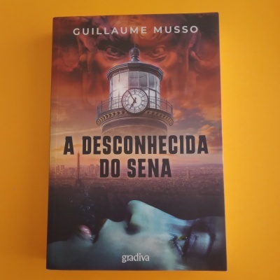 A Desconhecida do Sena, Guillaume Musso