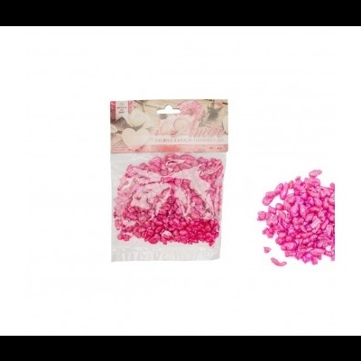 Pequenos corações rosa em saco plástico transparente com etiqueta floral