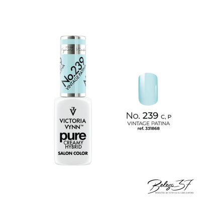 Frasco de esmalte azul Victoria Vynn Pure Creamy Hybrid No. 239 Vintage Patina com amostra da cor