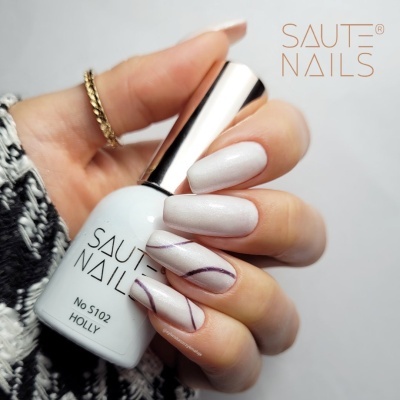 Verniz Gel Saute Nails S102 Holly - Branco Perolado