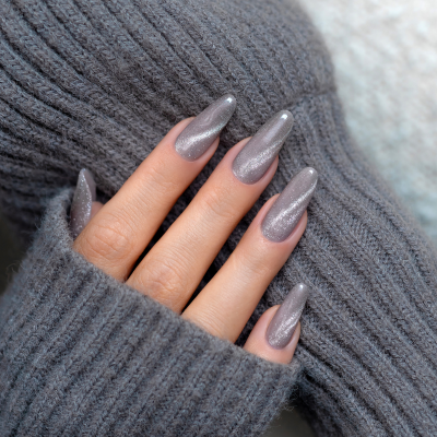 Verniz Gel Saute Nails Cateye Effect E16 (Cinzento com Brilho Prata)