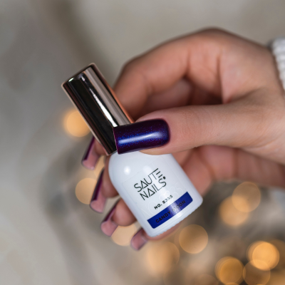 Verniz Gel Saute Nails S335 - Candy Moon (Azul‑marinho com Reflexos Roxos)