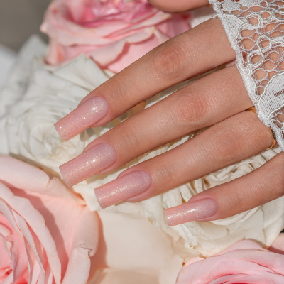 Verniz Gel Saute Nails S317 - Stardust Kiss (Bege Quente com Partículas e Reflexos Multicoloridos)