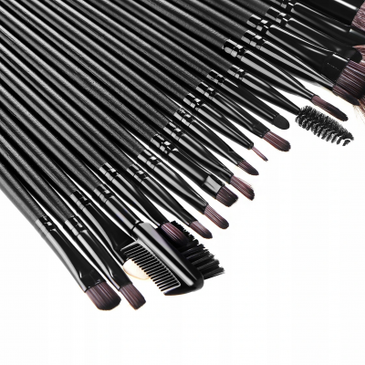 Bolsa com 24 Pincéis de Maquilhagem