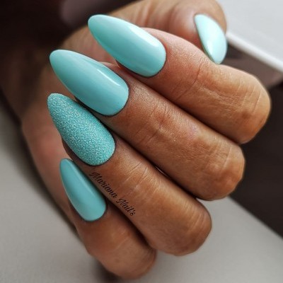 Victoria Vynn Pure 171 – Heart Blue