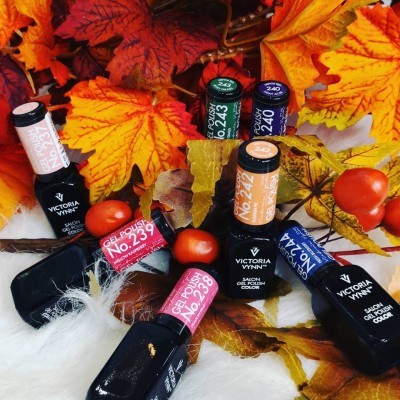 Verniz Gel Victoria Vynn - Coleção Outono - Kit de 8 Cores do 237 ao 244