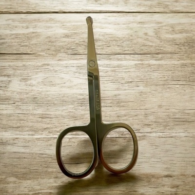 Tesoura de Ponta Redonda