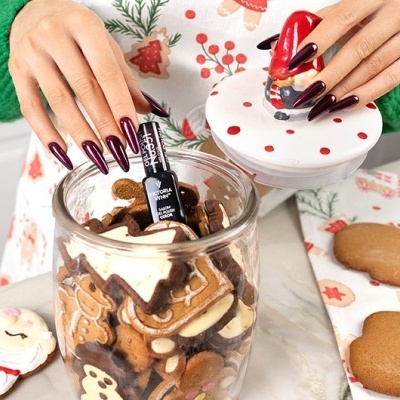 Victoria Vynn 351 - Mrs Claus