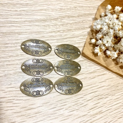 Plaquinhas metal “Handmade “