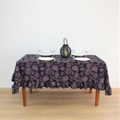Mantel Luxury Black Con Volante