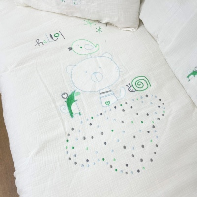 Conjunto Edredón Bordado Muselina Gato