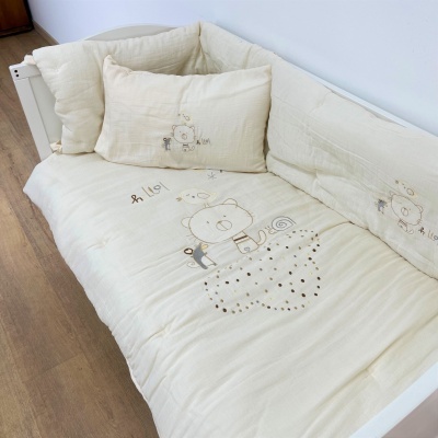 Conjunto Edredón Bordado Muselina Gato