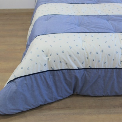 Edredón Decorativo Flores Azules