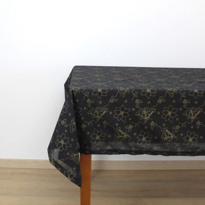 Mantel Christmas Eve