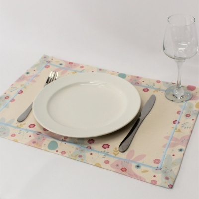 Mantel individual/Camino de mesa Happy Easter beige