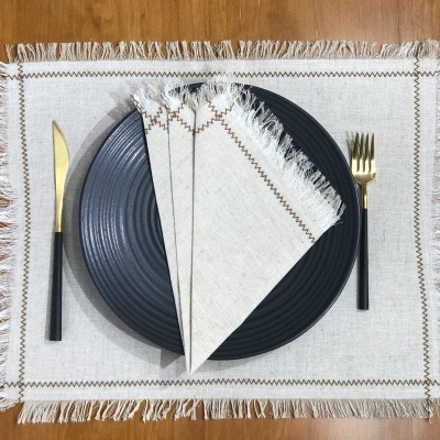 Mantel individual/Servilleta de Lino desmenuzado beige ​