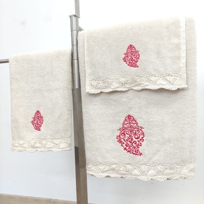 Juego de Toallas Baño Viana RED Personalizable