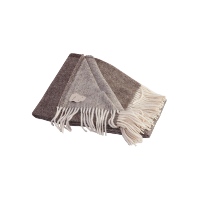 Manta castanha e bege com franjas creme