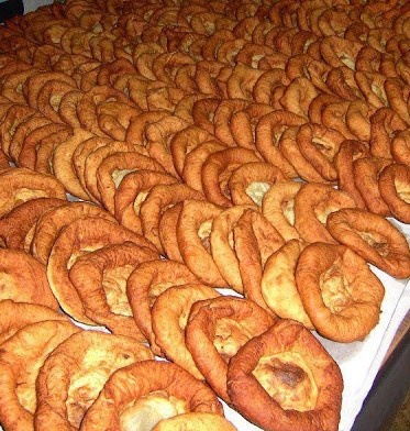 Filhós, Bolos e Doces tradicionais