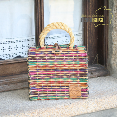 Cesta de junco com fecho, "Barco" Tam. 1