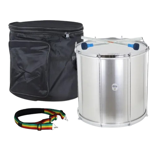 Tambor metálico prateado com baquetas azuis, bolsa preta e correia colorida