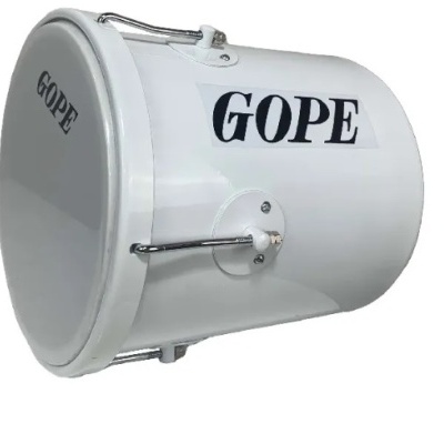 Tambor branco GOPE com pele esticada e suportes metálicos