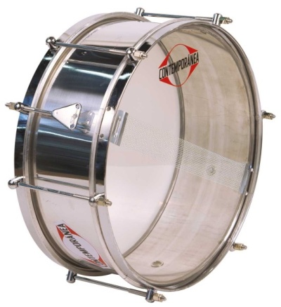 Bombo de percussão transparente e metálico com logo CONTEMPORÂNEA
