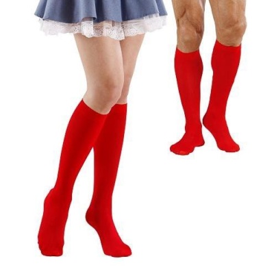 Meias altas abaixo do joelho em vermelho