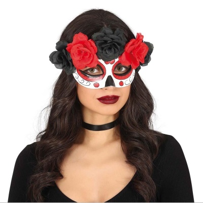 Máscara inspirada na noite dos mortos