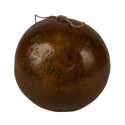 Bola de berimbau de madeira escura com corda