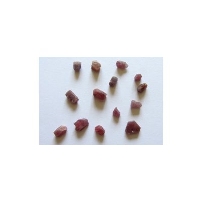 Rubi Carbúnculo mineral em bruto - 1 unidade (0,5g-1g)