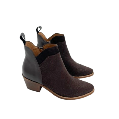 DONA V :: Botas 50 Cast