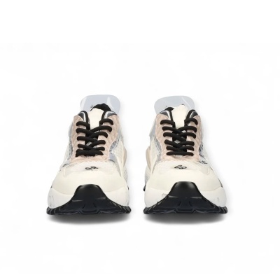 EXÉ :: D190608-13 White/Silver