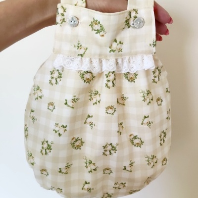 Fofo Cesto de Flores Amarelo