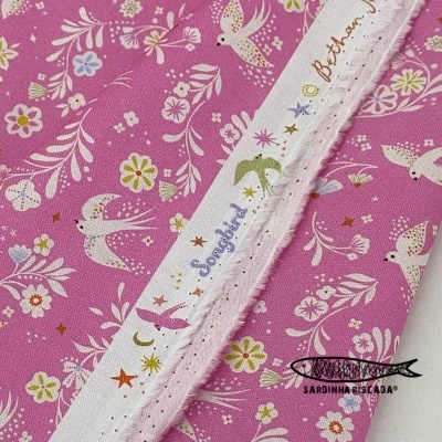 Songbird - Swallow Pink Songbird - Swallow Pink