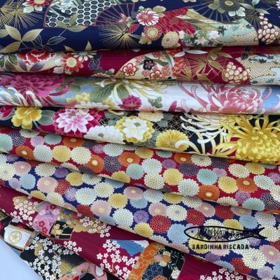 Gueixa - Fundo Vermelho