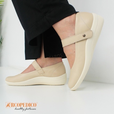 Sapato Arcopedico 6675 Bege