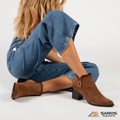 Botim Saros 2145 em Camel