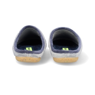 Chinelos acolchoados cinzentos com sola bege e confetes coloridos