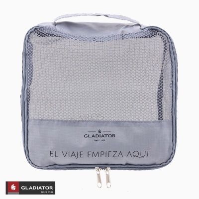 Bolsa de viagem cinzenta Gladiator com rede e texto em espanhol.