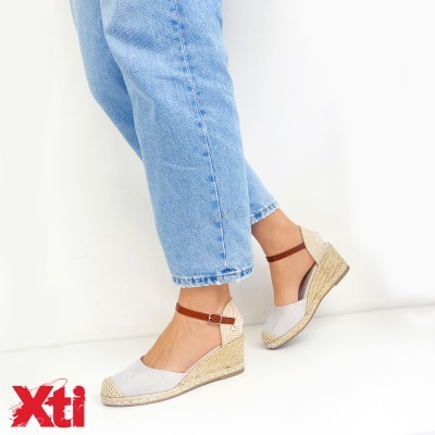 Sandalia Xti Valenciana 140746 Prata