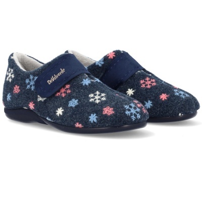 Chinelos de senhora azul escuro com flocos de neve bordados coloridos