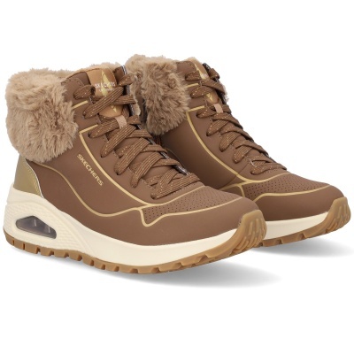 Sapatilhas altas castanhas com pele macia no colarinho e sola branca