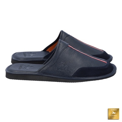 Chinelos masculinos em pele sintética azul escuro com detalhes em azul e vermelho