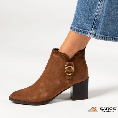 Botim Saros 2145 em Camel