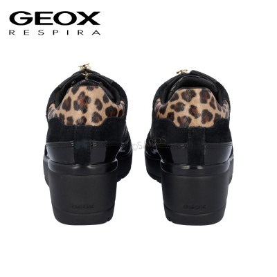 Sapatilha Geox de Mulher D26RAA em preto